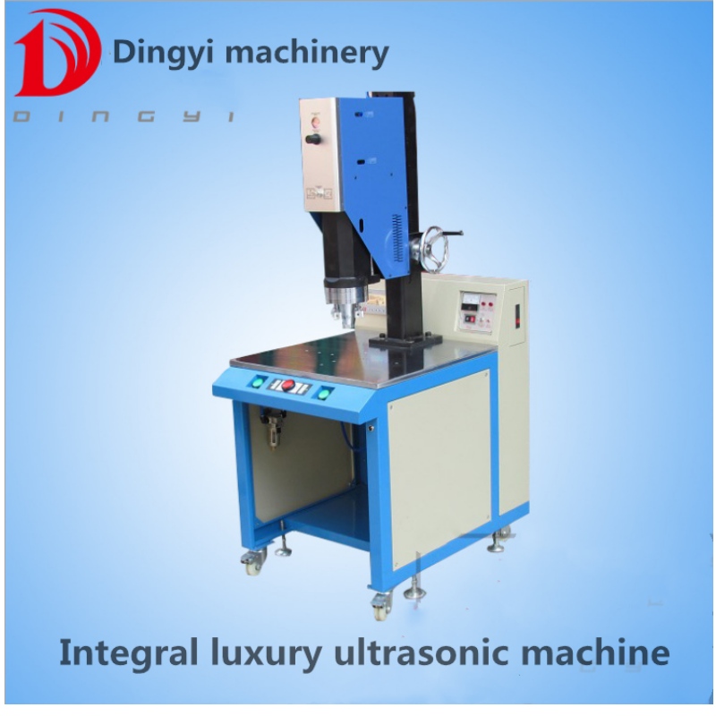 Ultrasonic plastic welding machine